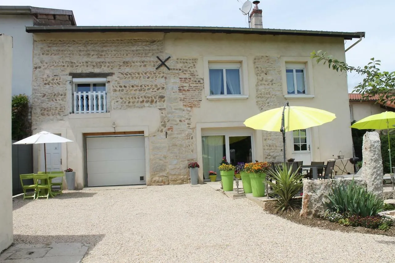 בית נופש Druillat Les Trois Maisons