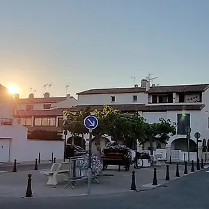  Appartement Le Tau Saintes-maries-de-la-mer, 3 Pièces Tout Confort Classé 2 étoiles De France France